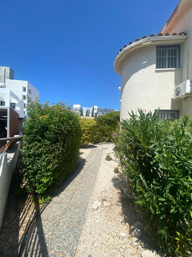 Seaside Maisonette 200M From Sea Paphos Exterior foto